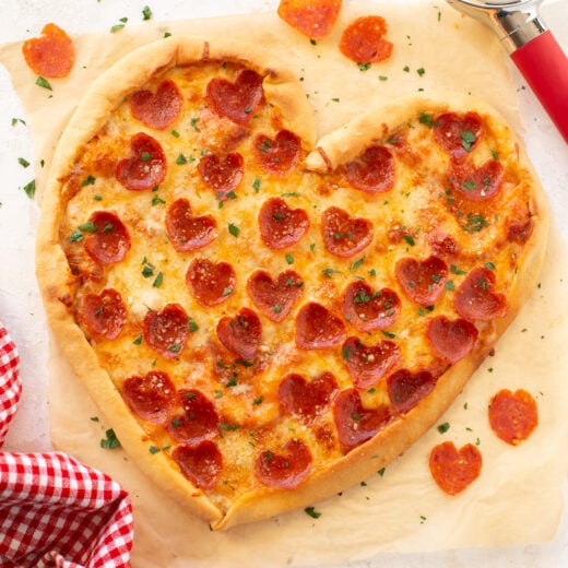 Heart Shaped Pizza {Perfect for Valentine's Day!} Lil' Luna