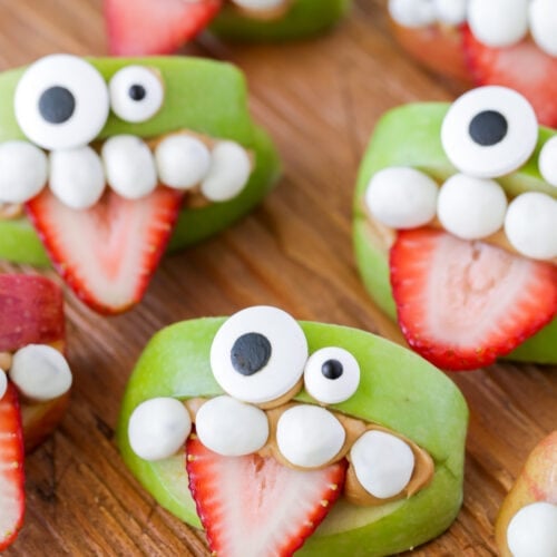 Apple Monster Teeth {a Healthy + Spooky Snack!} 