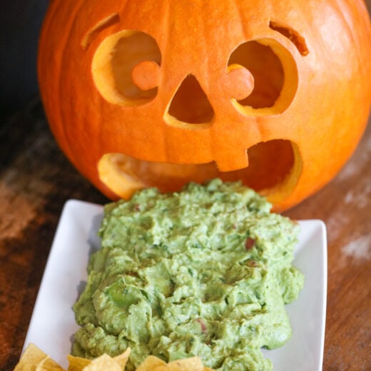 Puking Pumpkin {with Guacamole} | Lil' Luna