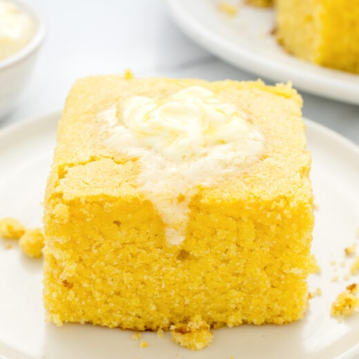 The BEST Sweet Buttermilk Cornbread Recipe | Lil' Luna