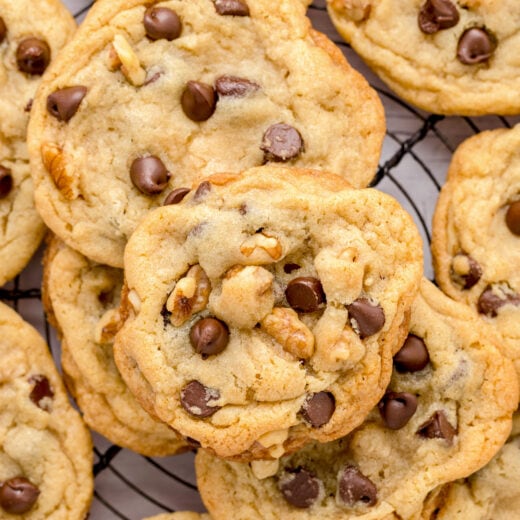 Chocolate Chip Walnut Cookies {Soft + Chewy} | Lil' Luna