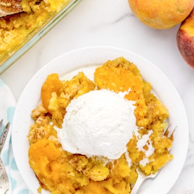 Peach Cobbler with Cake Mix {Dump + Bake!} | Lil' Luna