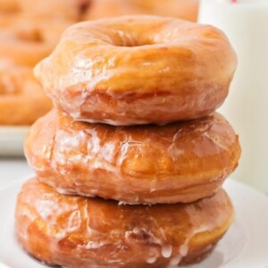 cropped-homemade-donuts3-resize-16.jpg