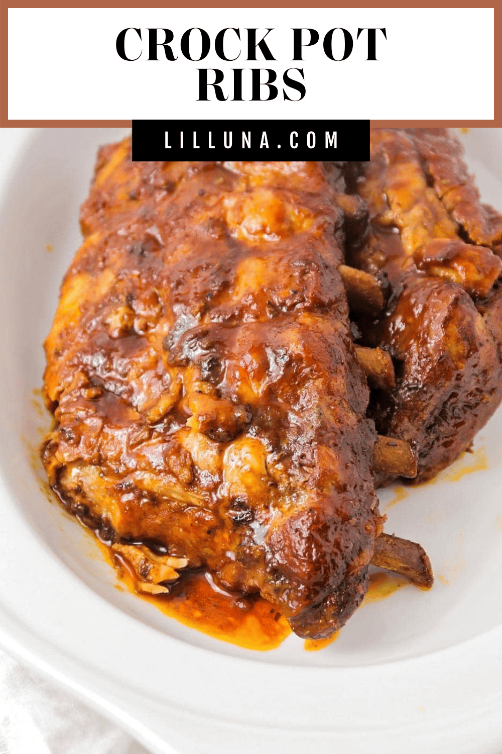 Crock Pot Ribs {Slow Cooker BBQ Pork Ribs} | Lil' Luna