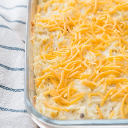 Cheesy Hashbrown Casserole {+video} 