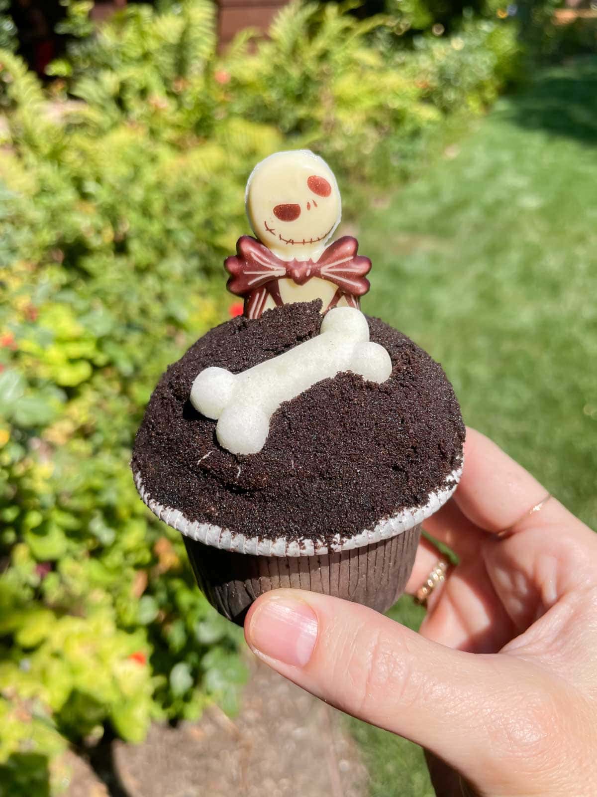 Jack Skellington Cupcake - some of the best Disneyland Halloween food.