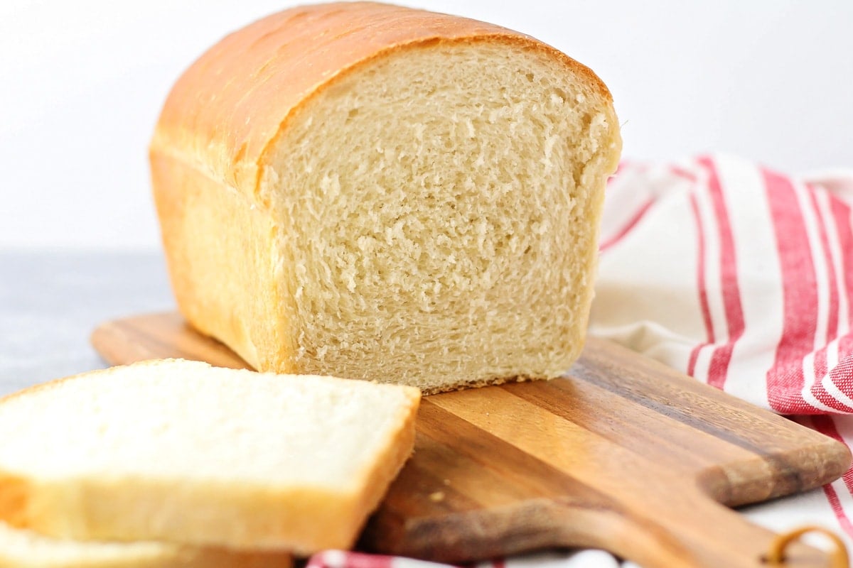 Easy homemade bread recipe.