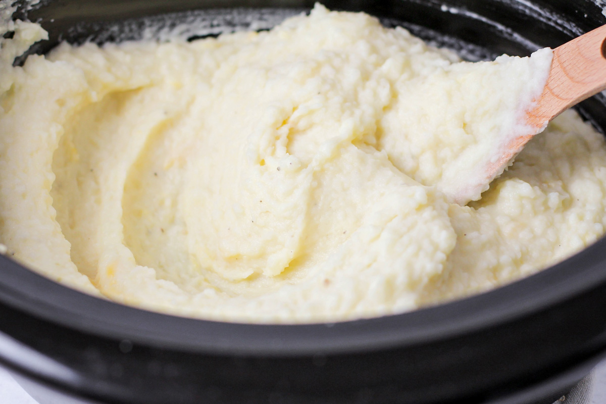 Creamy mashed potatoes made in the slow cooker.