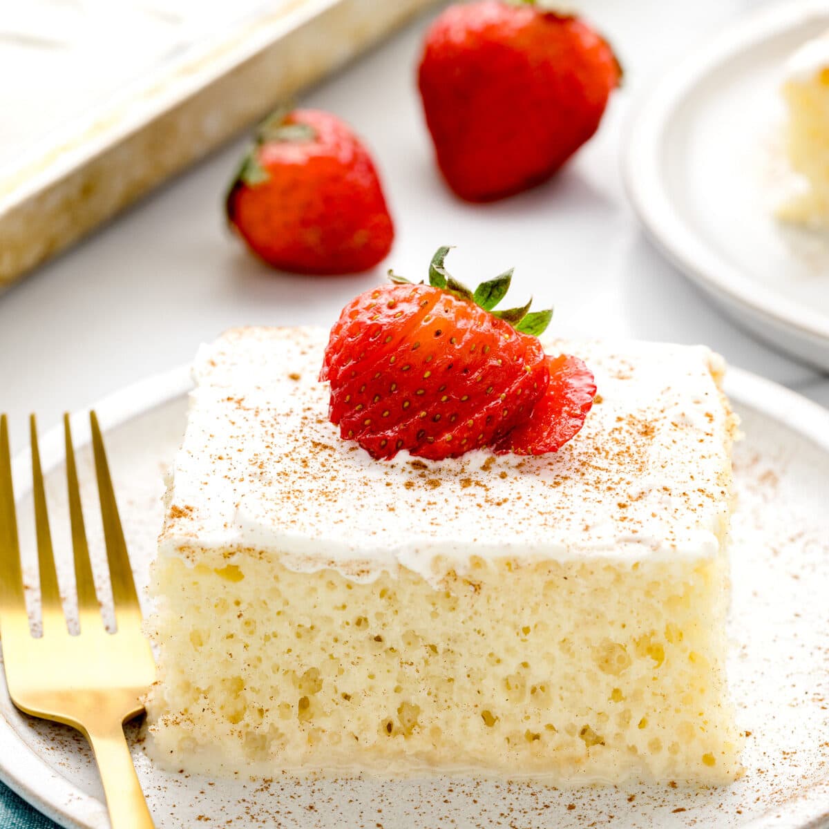 Easy Tres Leches Cake {with Cake Mix} Lil' Luna