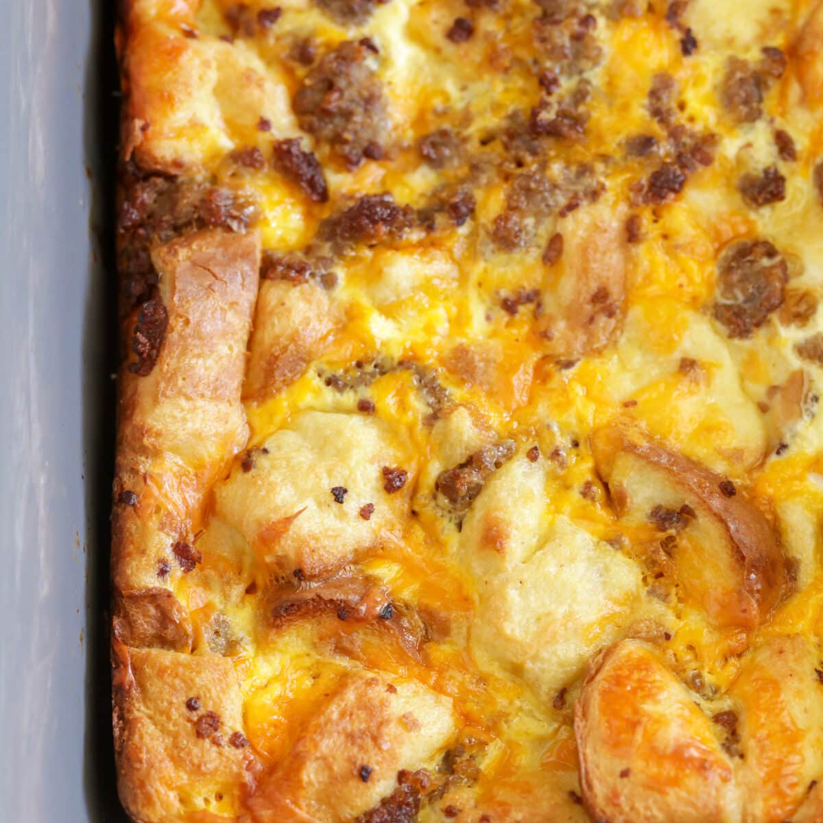 Christmas Breakfast Casserole {Make Ahead!} Lil' Luna