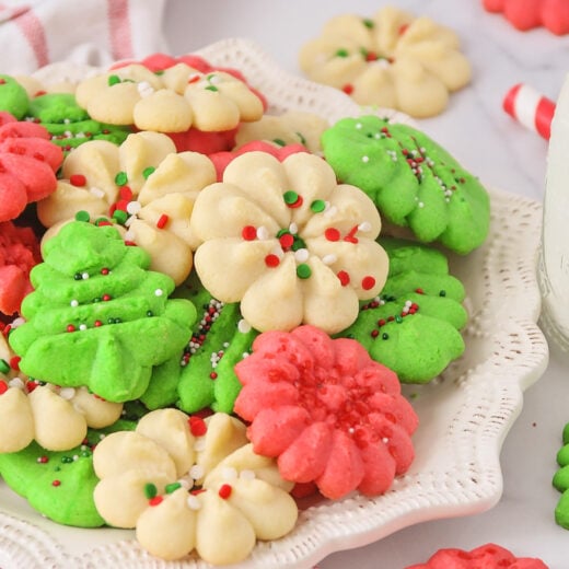 Classic Spritz Cookie Recipe {+VIDEO} | Lil' Luna