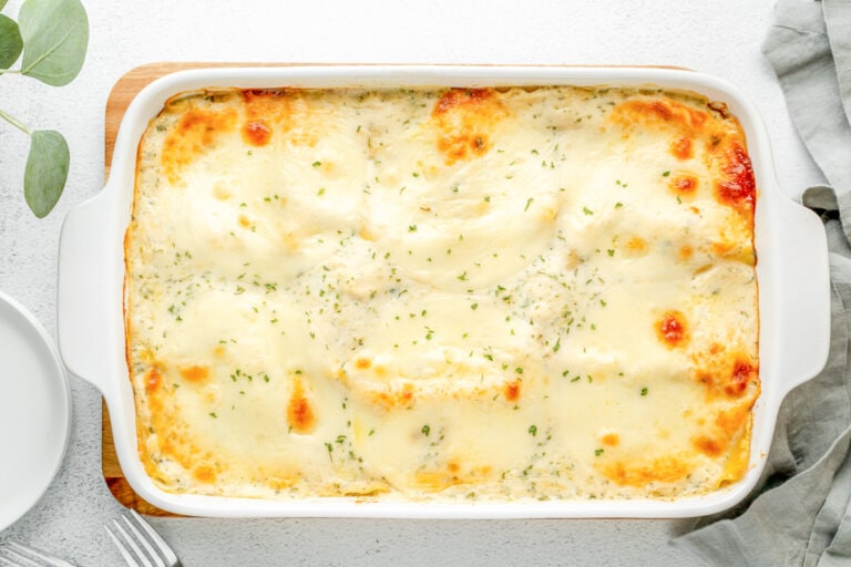 Chicken Lasagna {with Homemade White Sauce!} | Lil' Luna