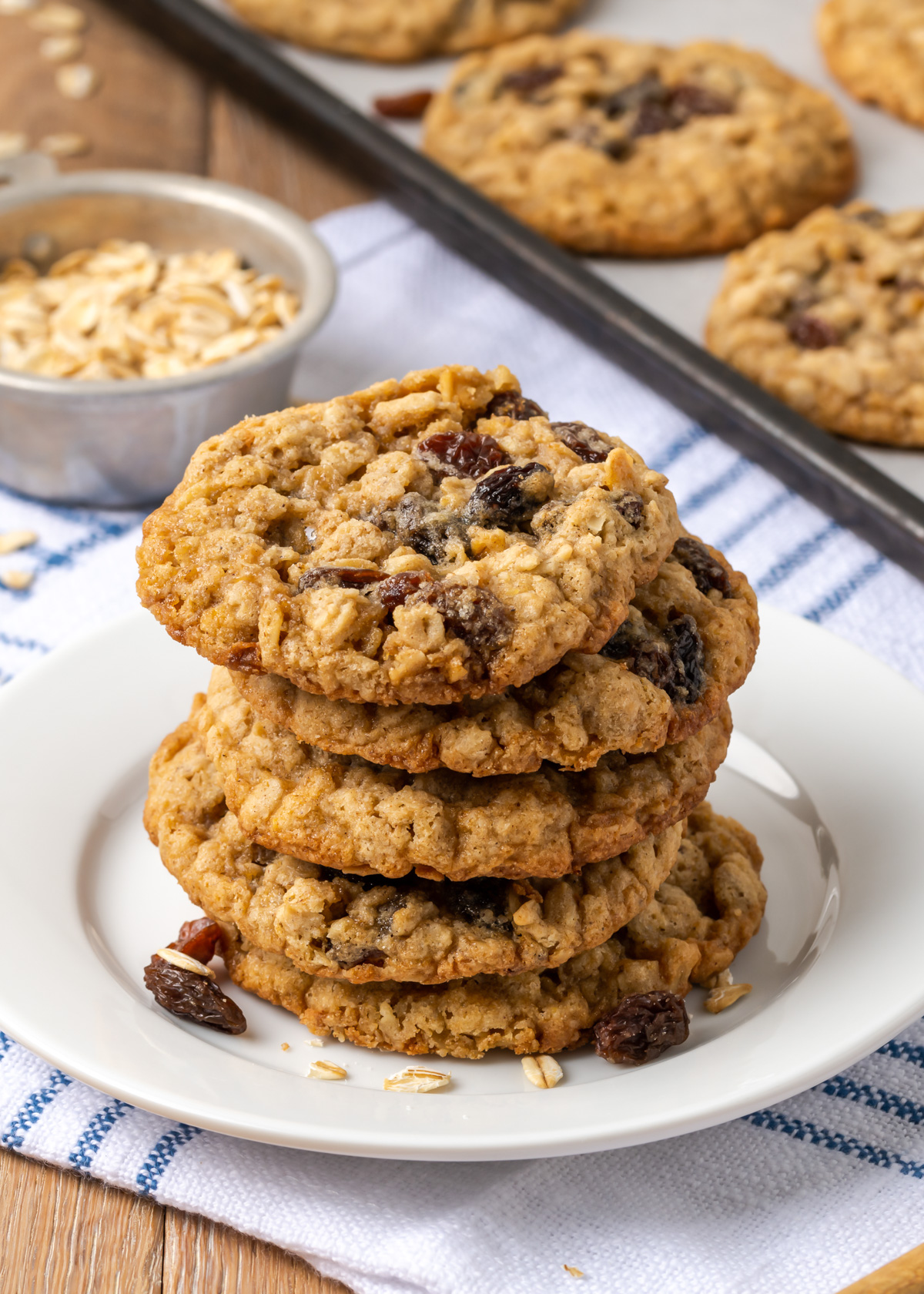 Easy Oatmeal Raisin Cookies Uk at Danyel Williamson blog