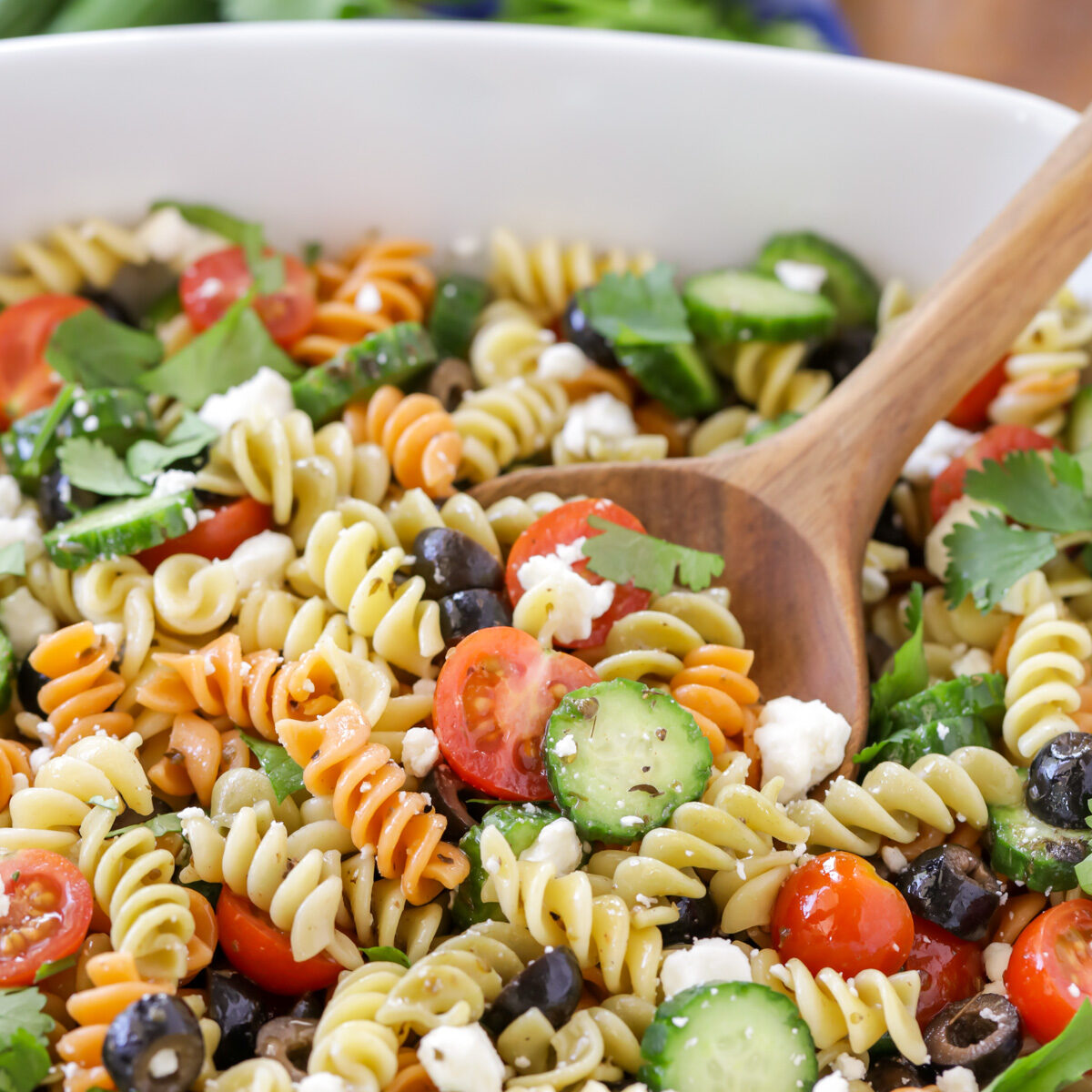 Greek Pasta Salad {with Feta Cheese! +VIDEO} | Lil' Luna