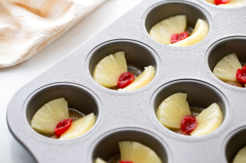 Pineapple Upside Down Cupcakes {+VIDEO} | Lil' Luna