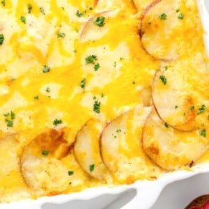 Close up of a pan of au gratin potatoes.