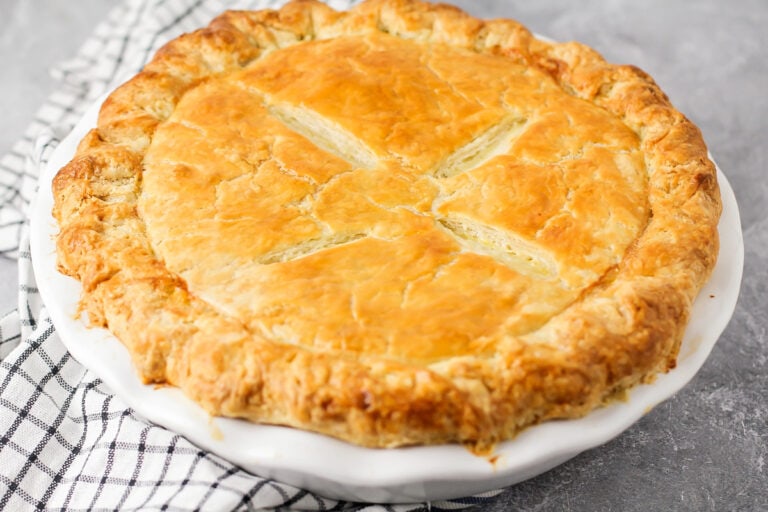 Easy Turkey Pot Pie Recipe | Lil' Luna