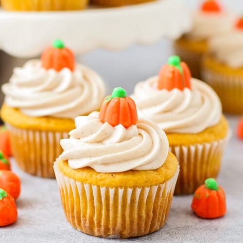 Pumpkin Cupcakes | Lil' Luna