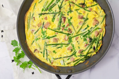 Frittata Recipe {With Ham & Asparagus} | Lil' Luna