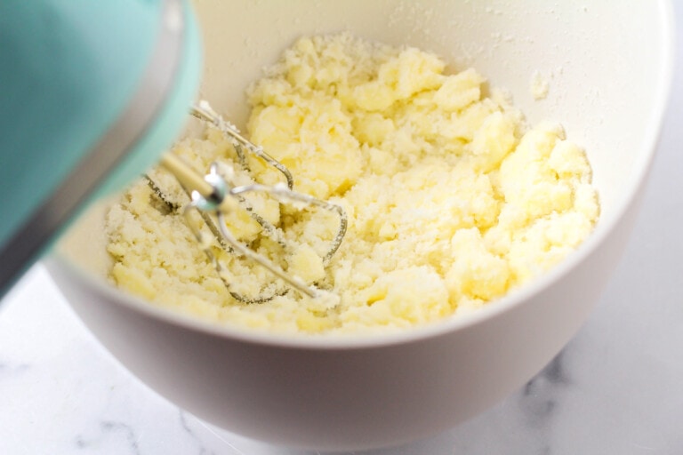 How to Cream Butter and Sugar {Step by Step!} Lil