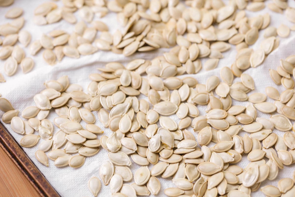 How to roast pumpkin seeds process picture.