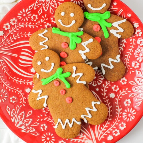 These may look like gingerbread cookies but they're NOT! These are