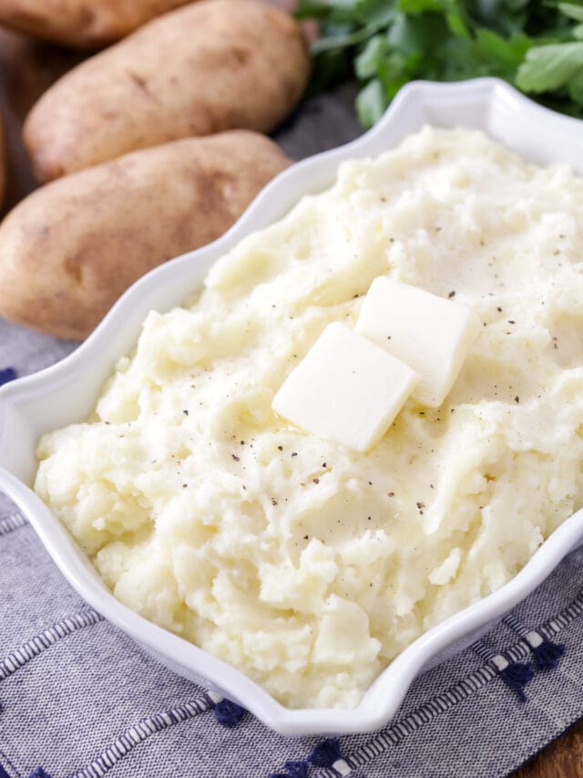 The Best Mashed Potato Casserole | Lil' Luna