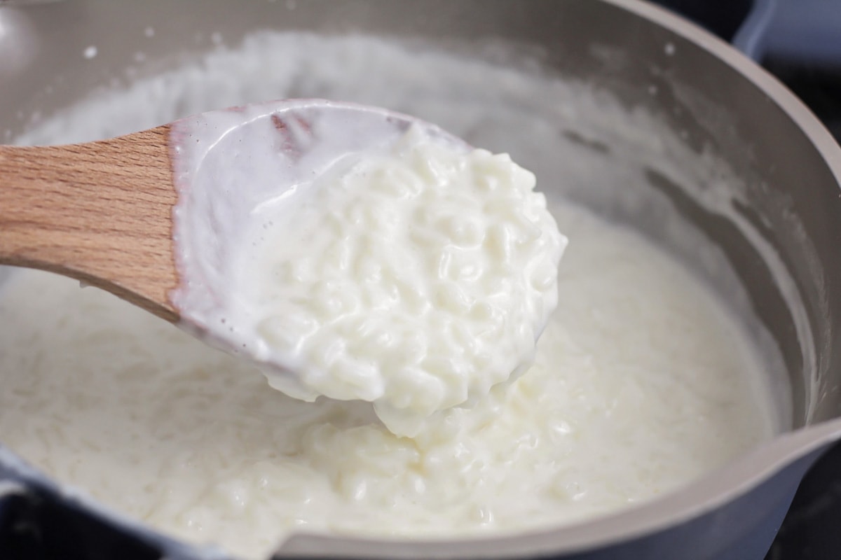 Easy rice pudding cooked in a saucepan.