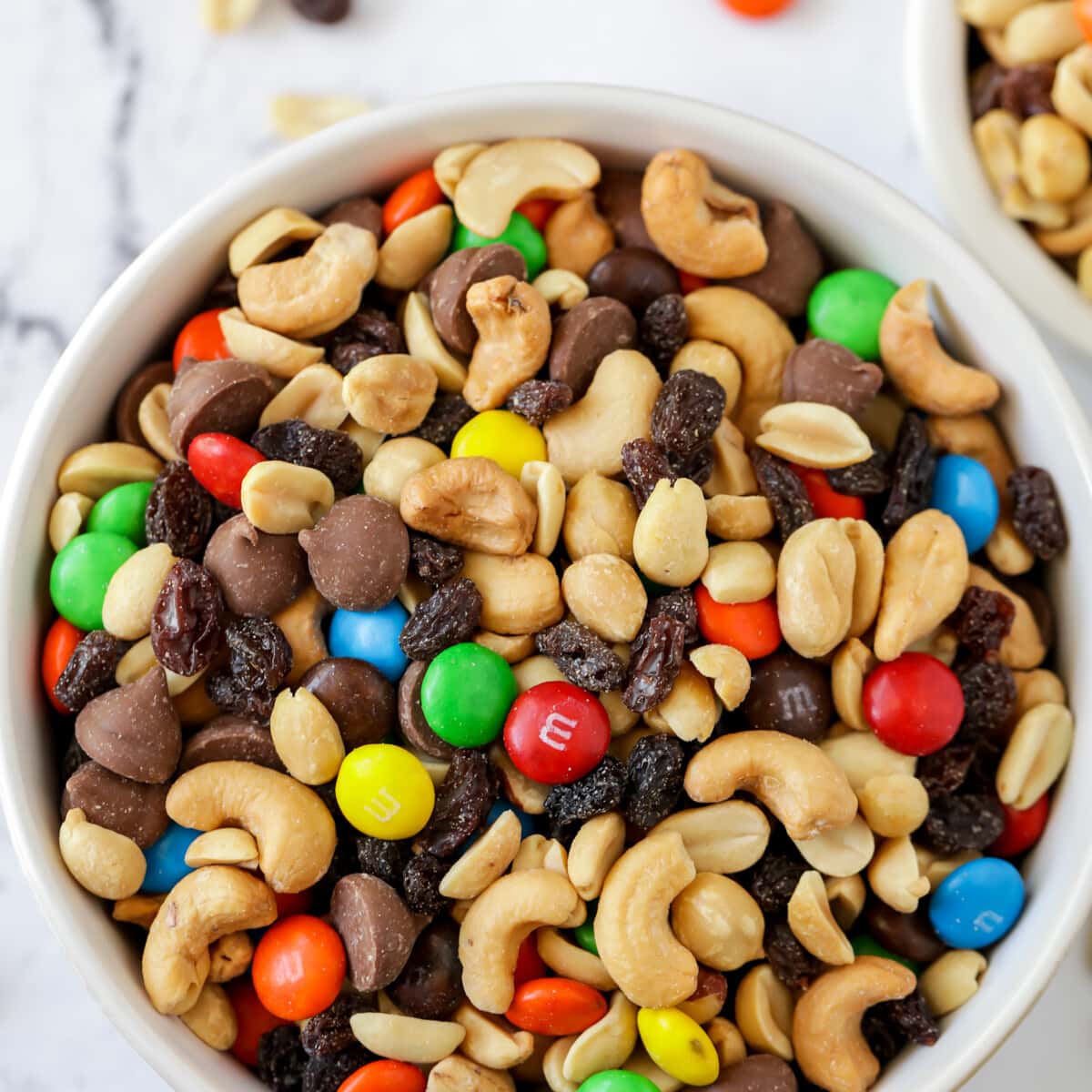 Homemade Trail Mix Recipe | Lil' Luna