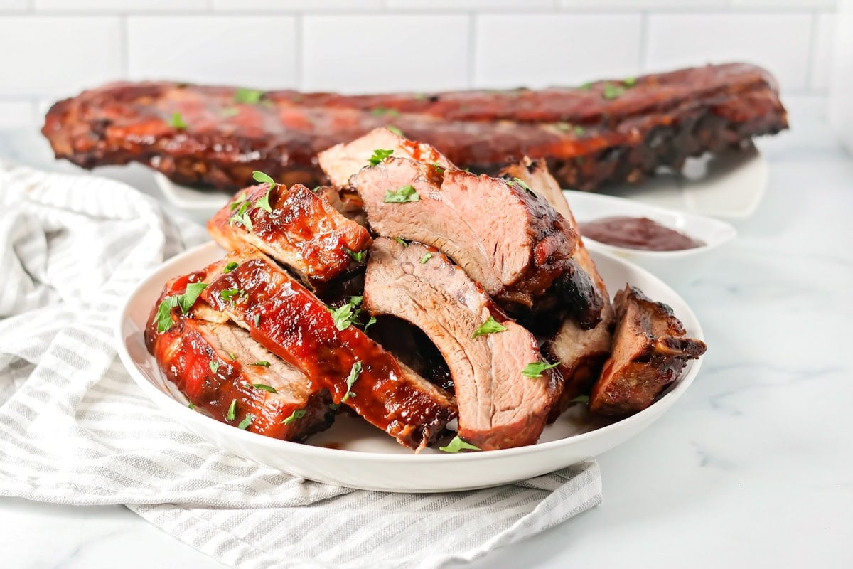 Best rib rub used to season grilled ribs.