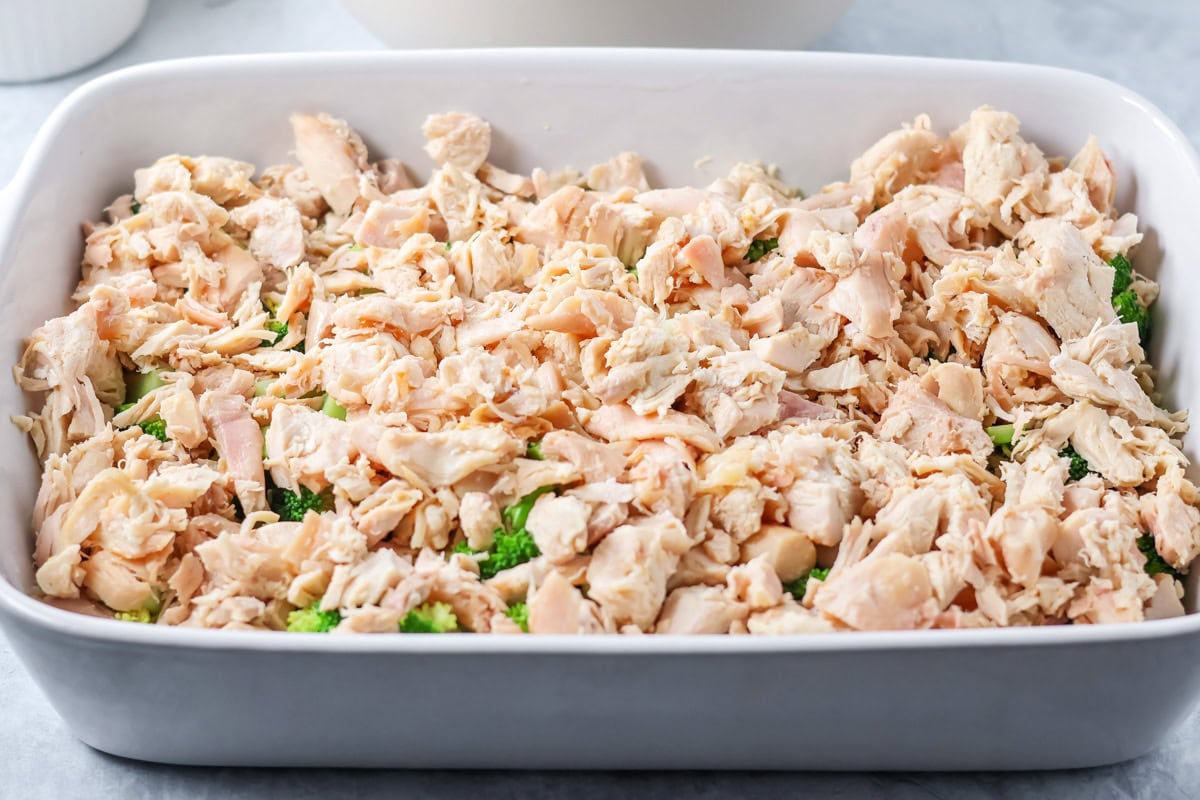 Chicken and broccoli in baking dish.