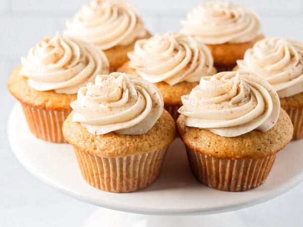 Sopapilla cupcakes on cake stand.