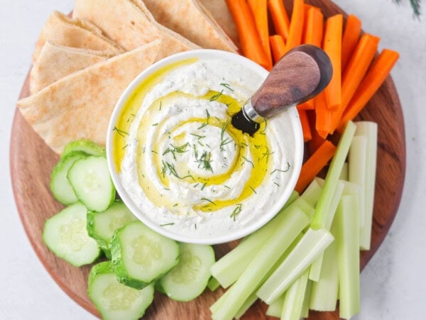 Whipped feta served with fresh veggies and pita.