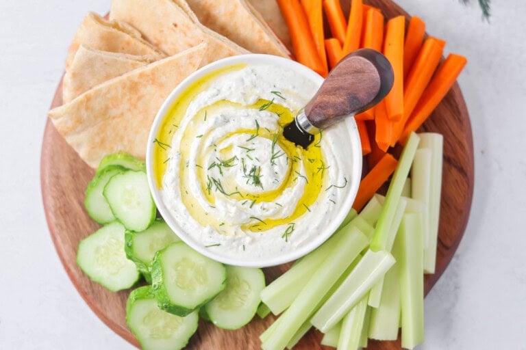 Whipped feta served with fresh veggies and pita.