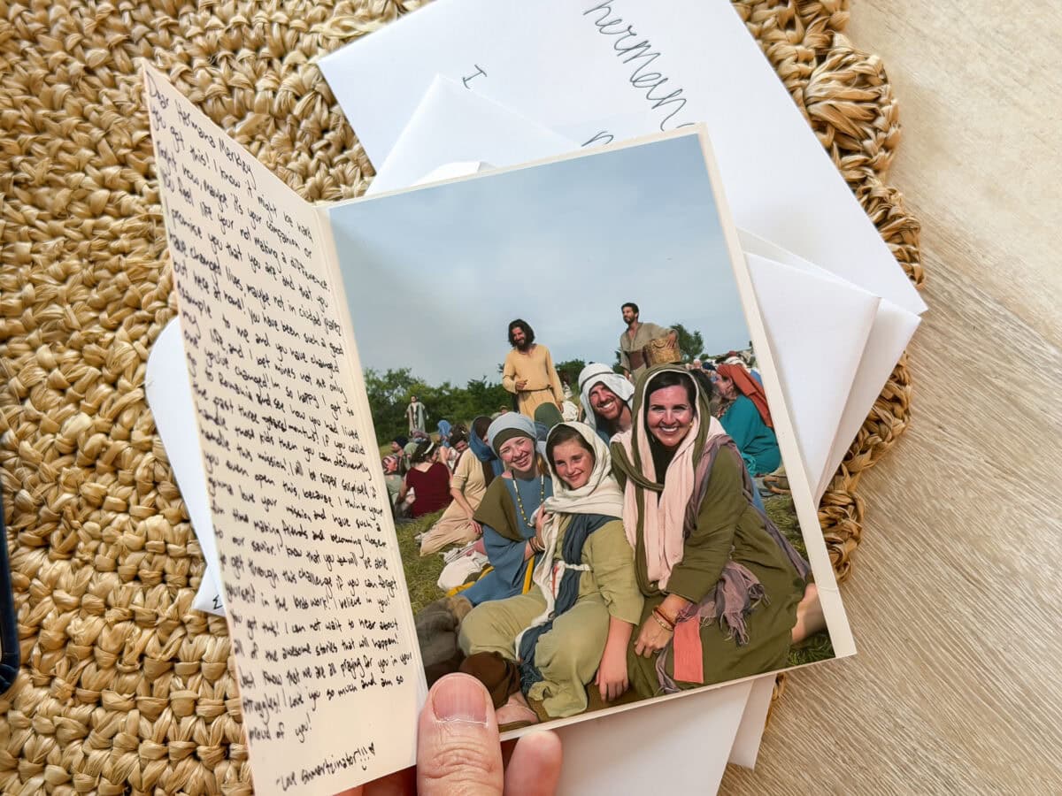 Card and picture for missionary.
